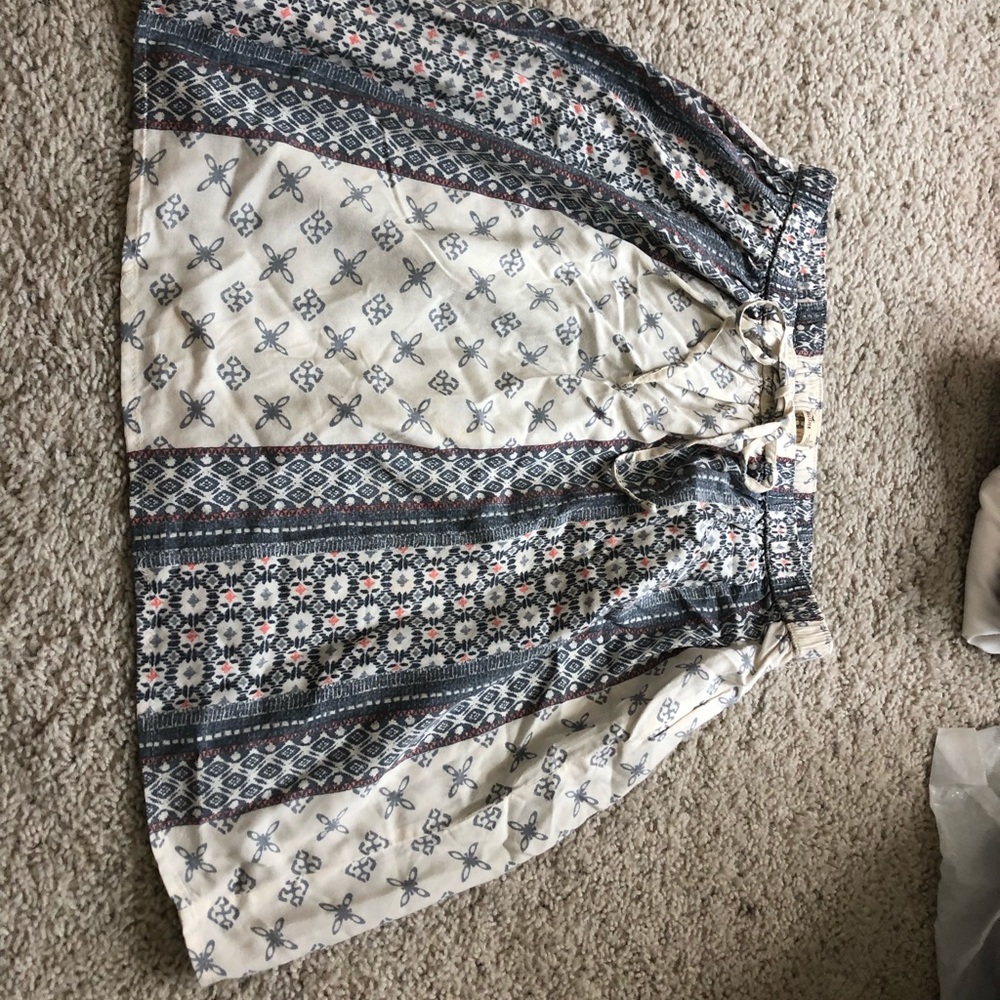 Hollister skirt
